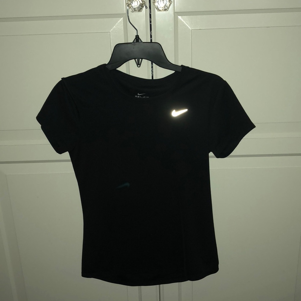 Nike dri-fit short sleeve black tee.